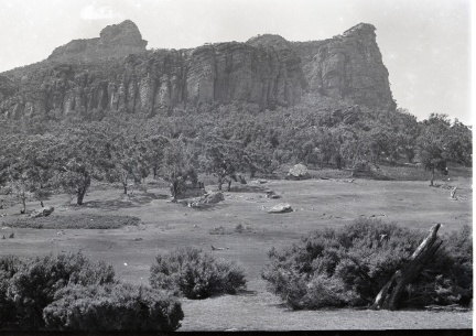 19074