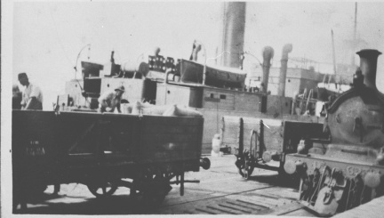 r044