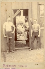 21882
